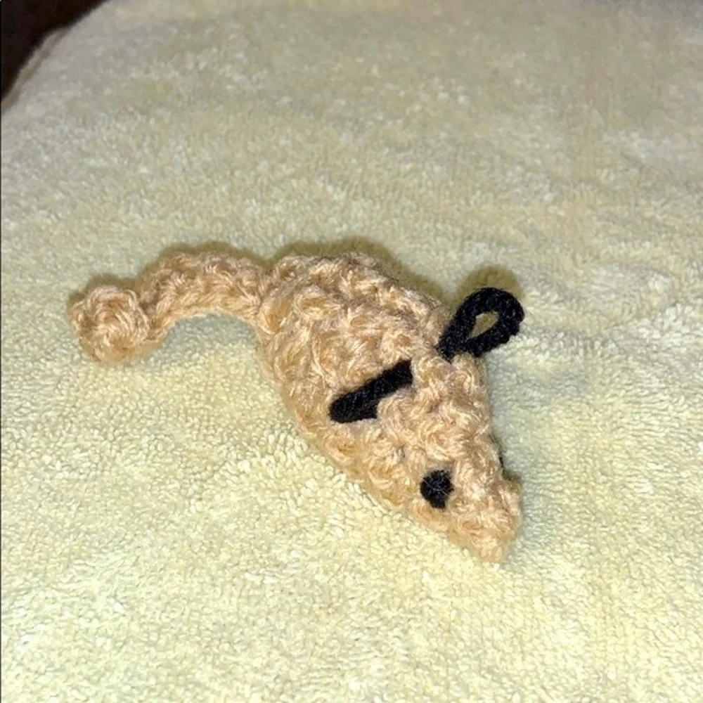 HAND CRAFTED Crochet Organic Catnip Mice Yarn Cat Interactive Play Toys 10 Toys - Picture 3 of 7